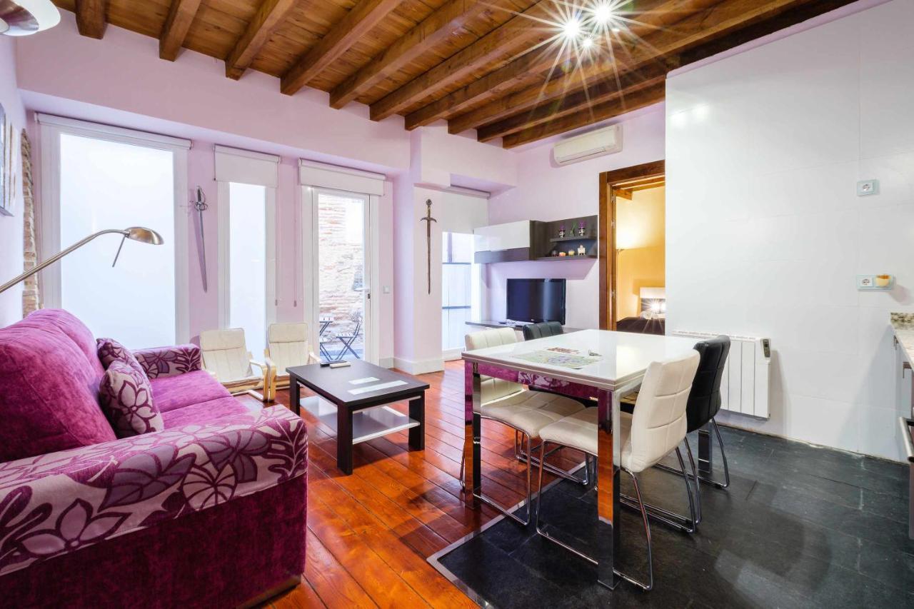 Apartamento Con Patio Junto A La Catedral By Toledo Ap Luaran gambar