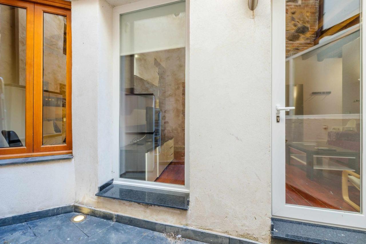Apartamento Con Patio Junto A La Catedral By Toledo Ap Luaran gambar