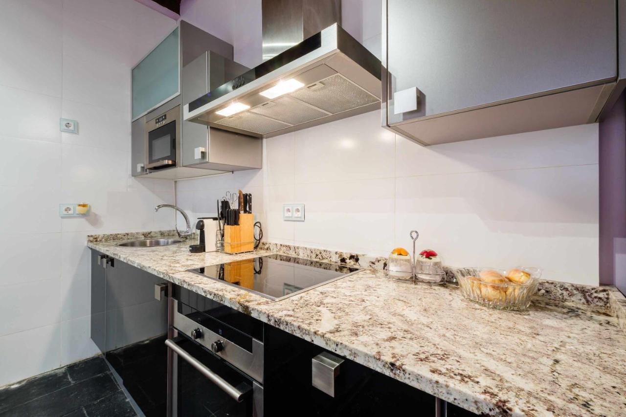 Apartamento Con Patio Junto A La Catedral By Toledo Ap Luaran gambar